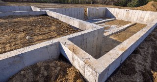 Ленточный фундамент Мирный цена от 2664 руб.